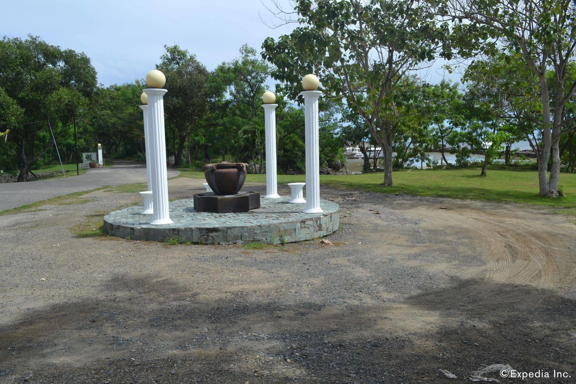 Alfheim Resort Lapu-Lapu City Exterior photo